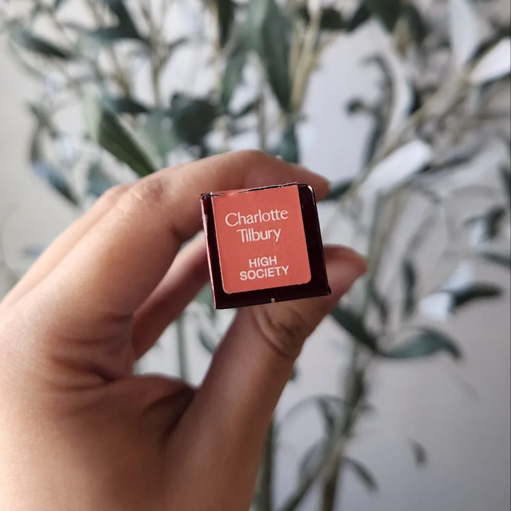 Charlotte Tilbury Lip Lustre in High Society